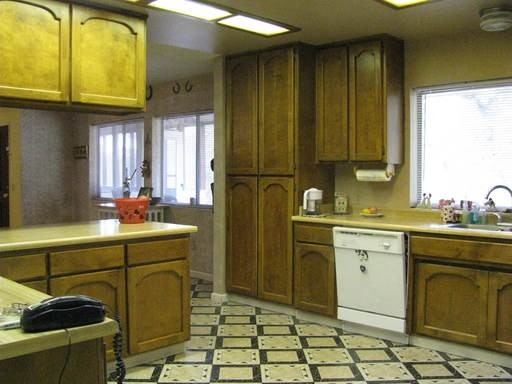 3807 Circle J Rd - Photo 2 of 7