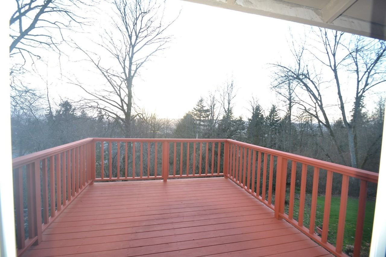 2807 Morris Ave S - Photo 2 of 21