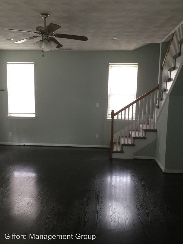 980 Marshall Ave - Photo 3 of 16