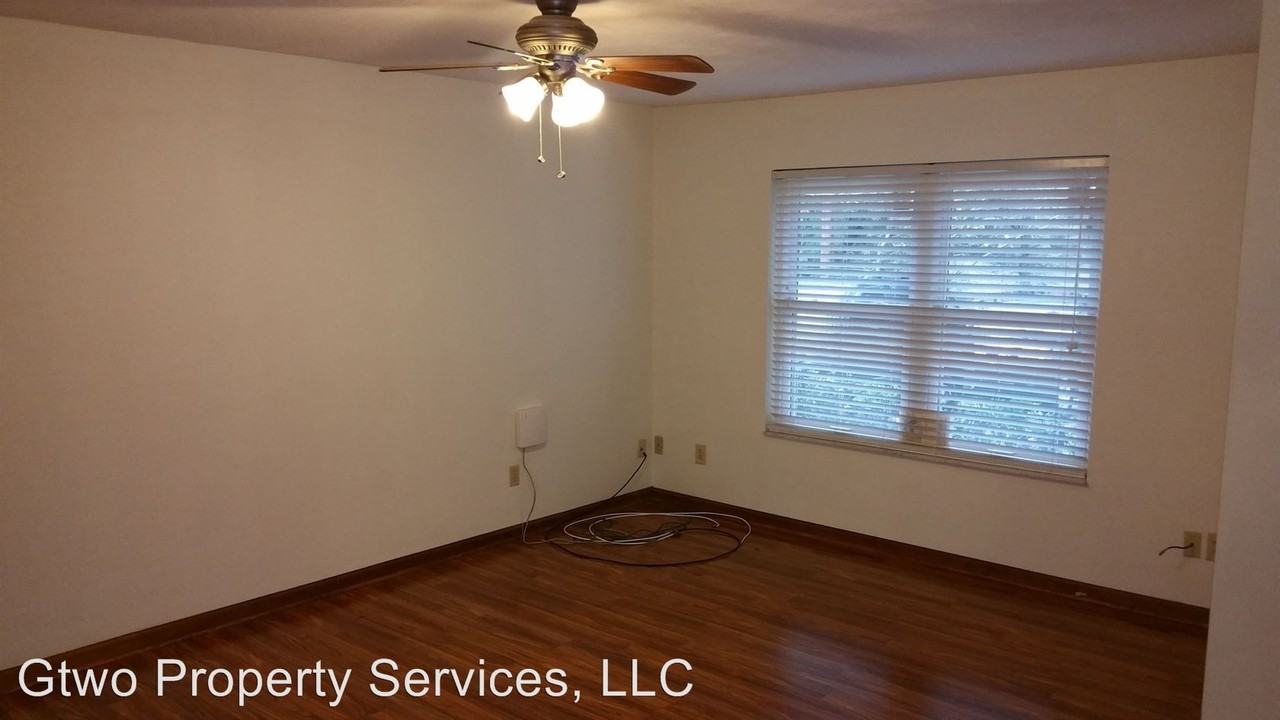 4332 Carnwath Rd - Photo 3 of 11