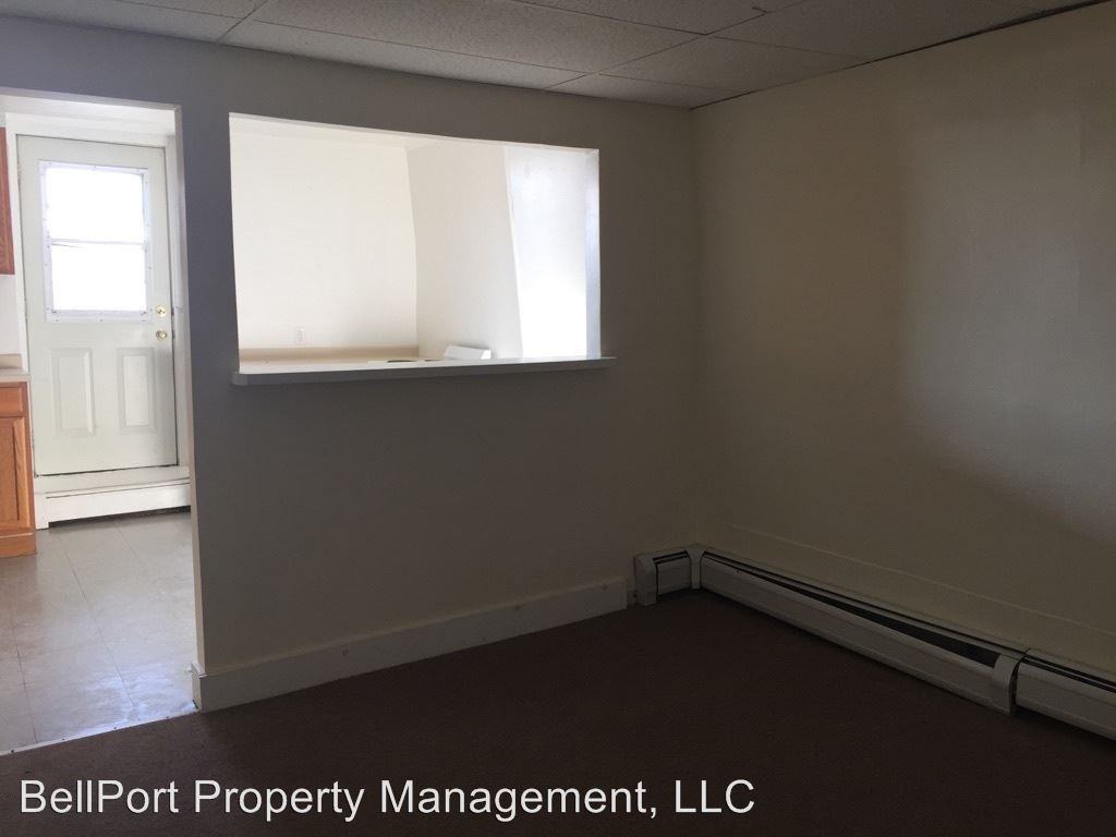 100 India St - Photo 3 of 10