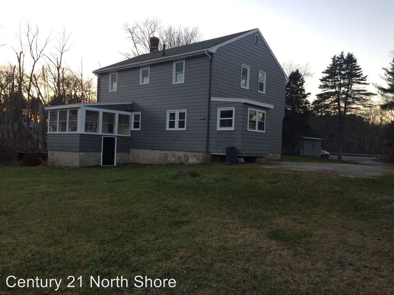 745 Haverhill St - Photo 2 of 10