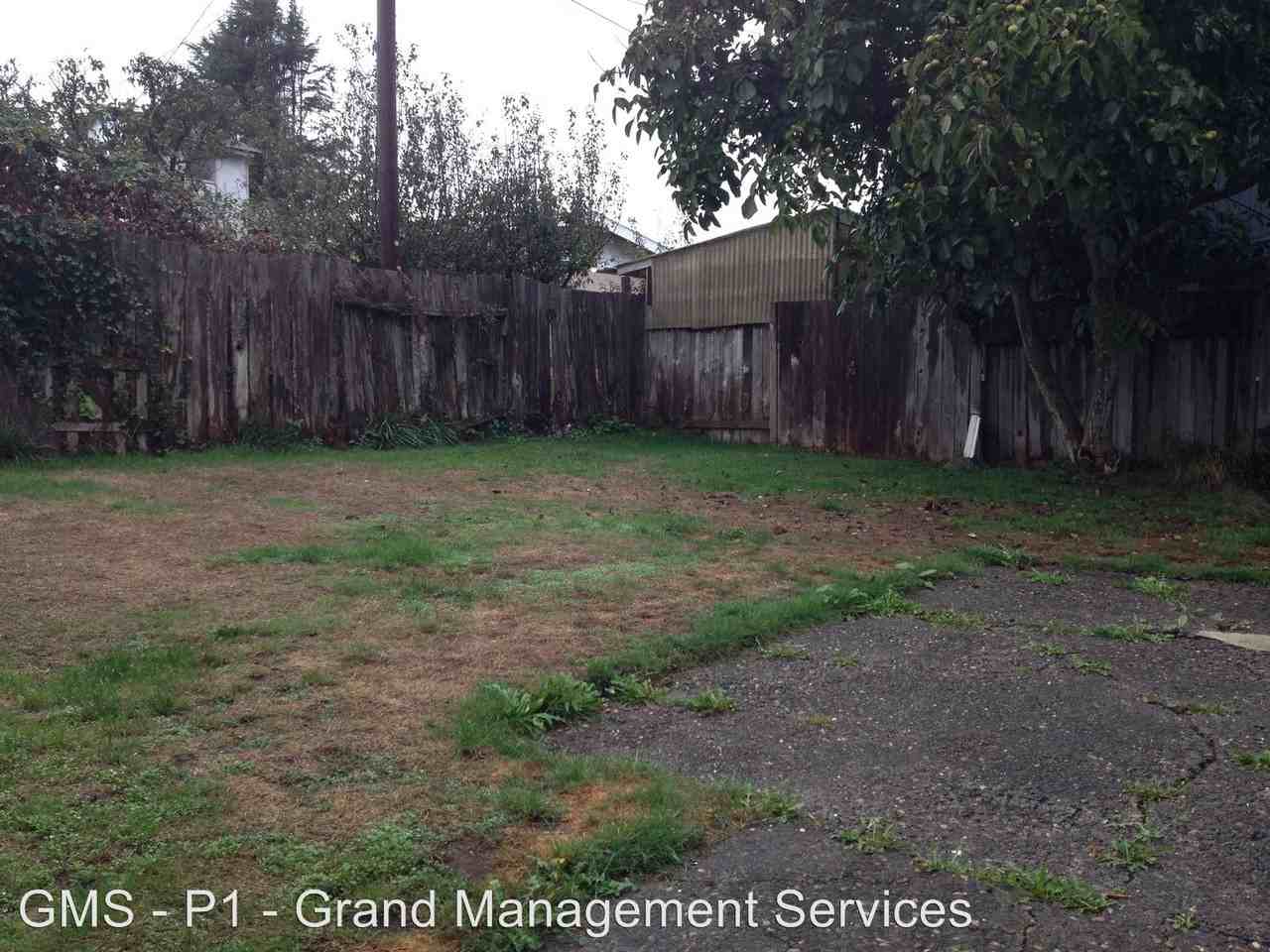 3450 Pine St - Photo 3 of 17