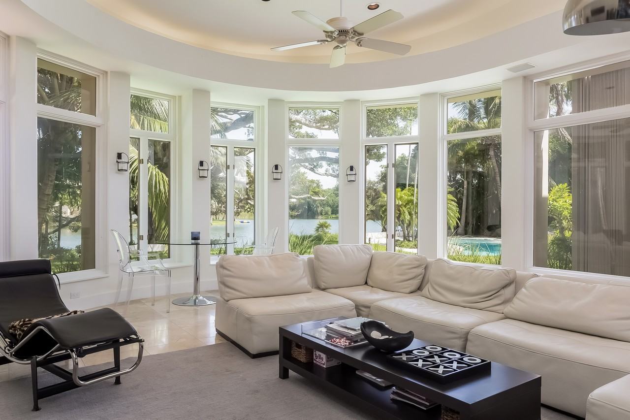 8995 School House Rd - Photo 3 of 21