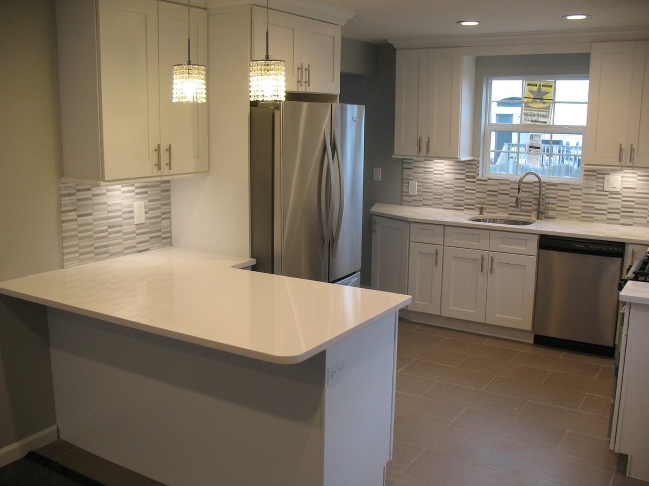 609 Banning Ave - Photo 3 of 13