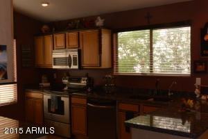 8944 W Deanna Dr - Photo 3 of 18