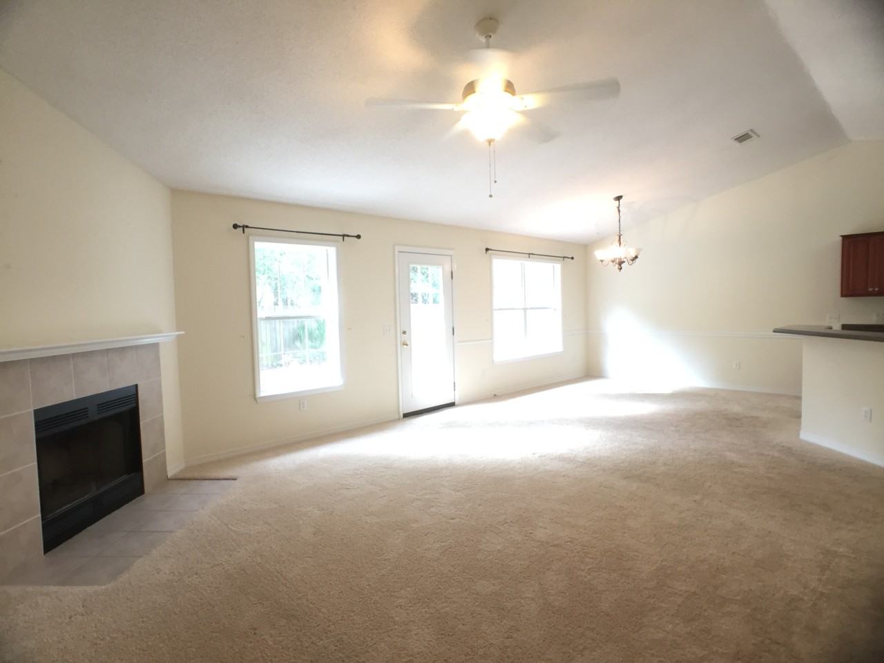 5614 N Shore Way - Photo 3 of 24