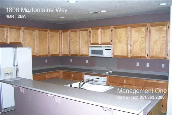 1808 Morfontaine Way - Photo 2 of 11