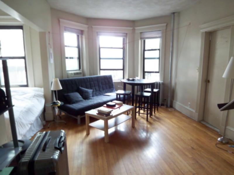 121 Saint Stephen Street #10