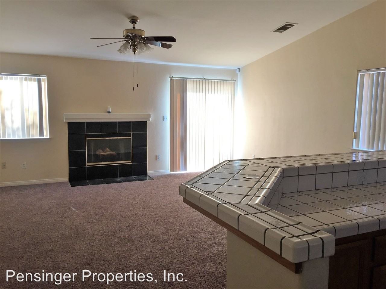 3701 White Sands Dr - Photo 2 of 17