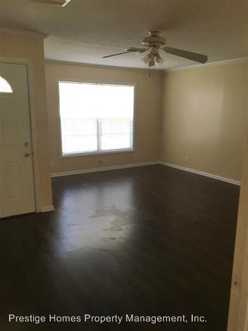 183 Peach Ln - Photo 2 of 13