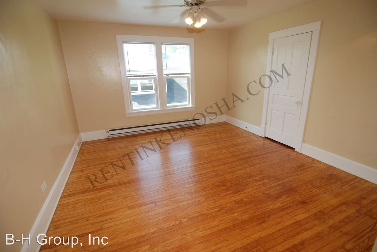 6526 19th Ave - Photo 2 of 19