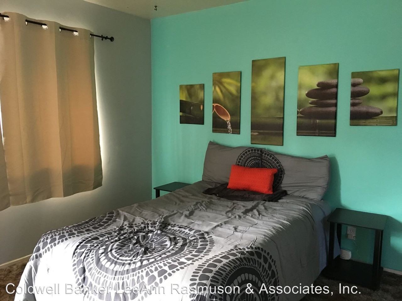 2296 N. Sierra Hwy. - Photo 2 of 11