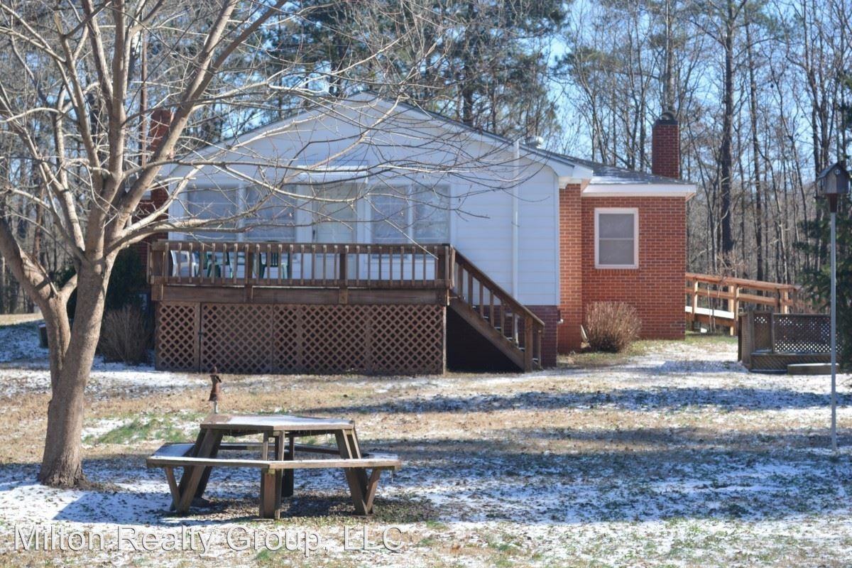 1870 Pope Rd - Photo 3 of 17