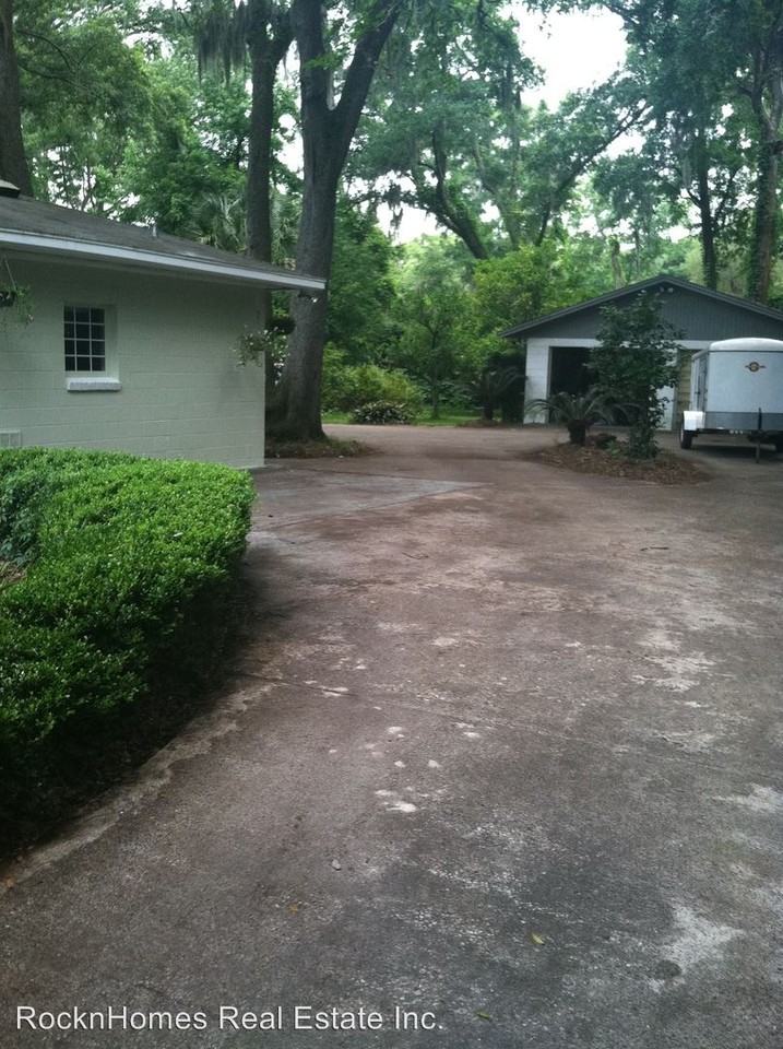 1816 W Holly Oaks Lake Rd - Photo 3 of 15