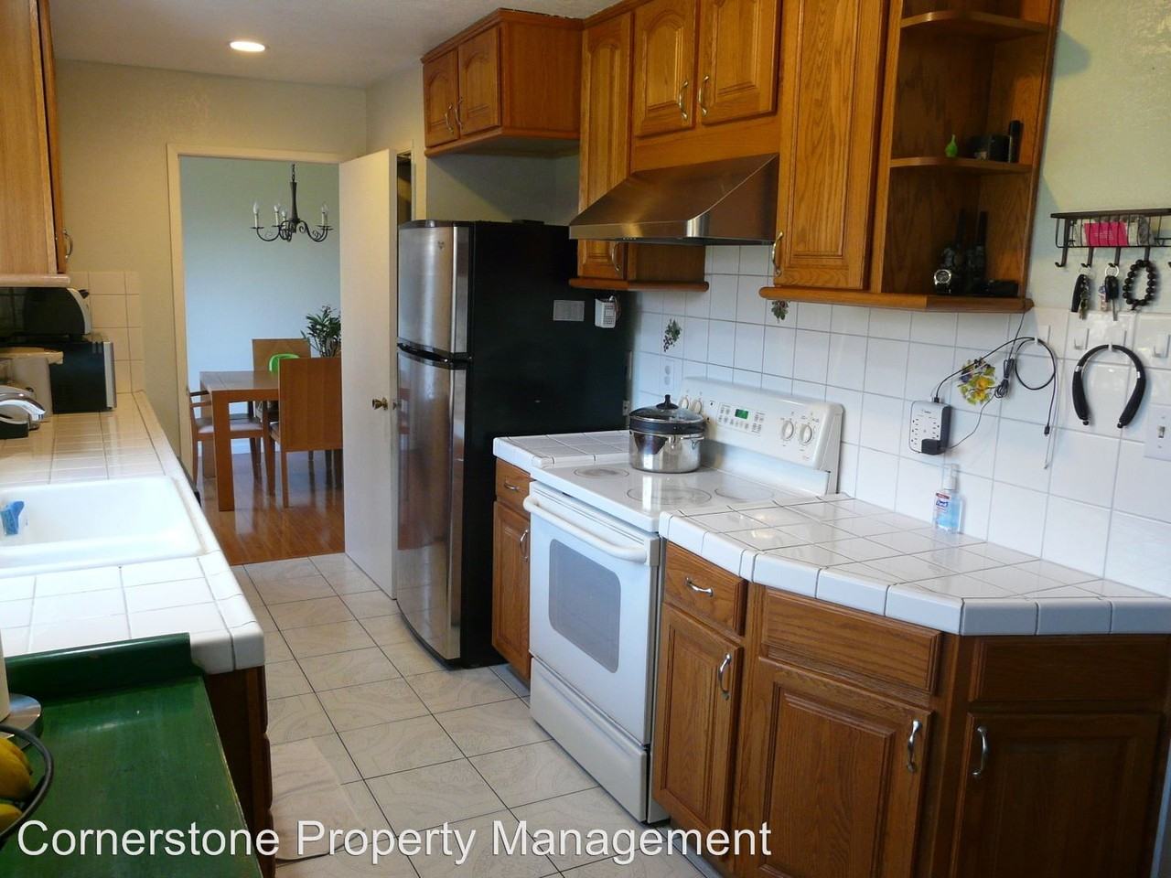 1363 Crailford Ct - Photo 3 of 10