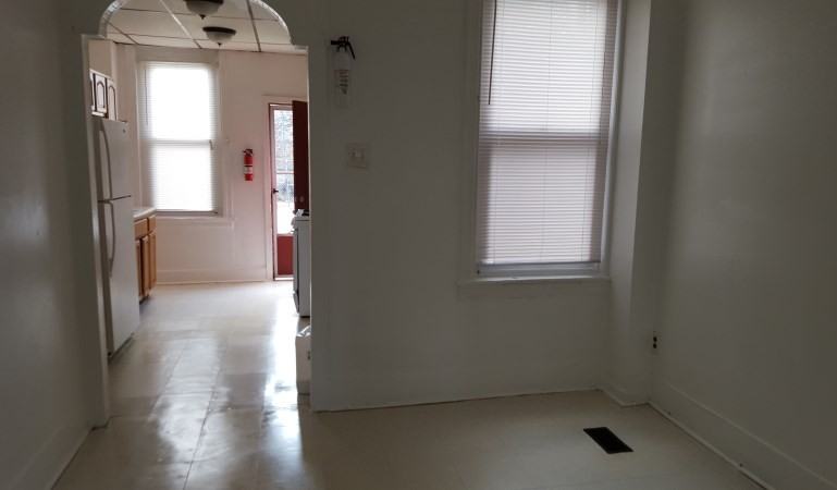 1150 Kaighn Ave - Photo 3 of 4