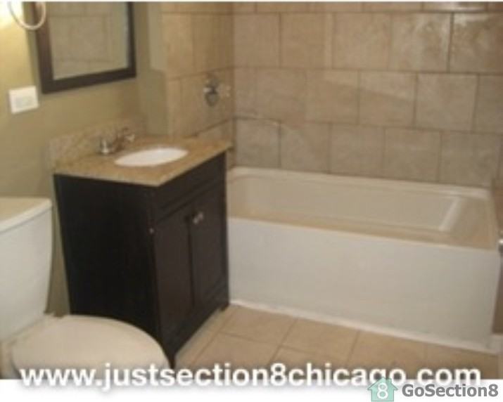 9100 S Greenwood Ave #1 - Photo 2 of 4