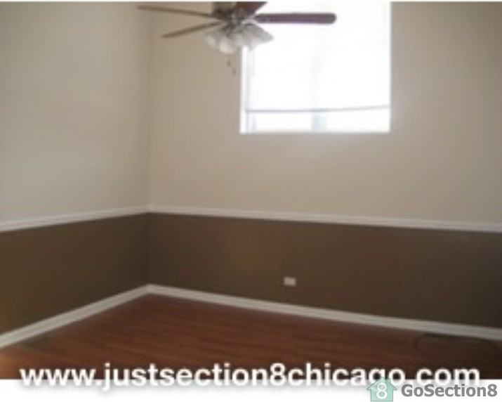 9100 S Greenwood Ave #1 - Photo 3 of 4