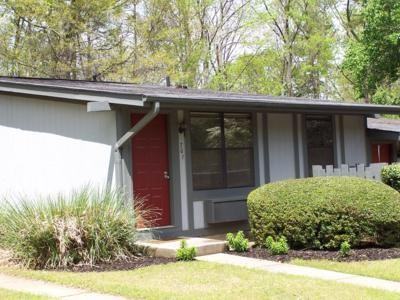 105 Westpark Pl - Photo 2 of 6