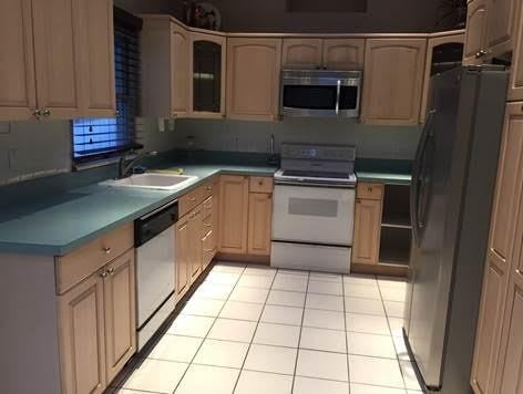 3529 Wadena St - Photo 2 of 9