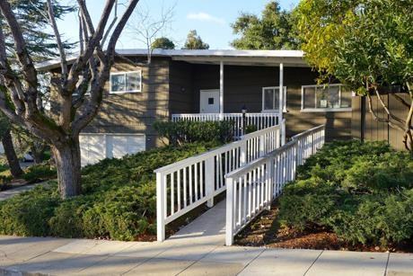 1528 Altura Way - Photo 2 of 14