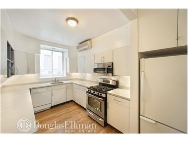 43 Murray Street #1A - Photo 3 of 6