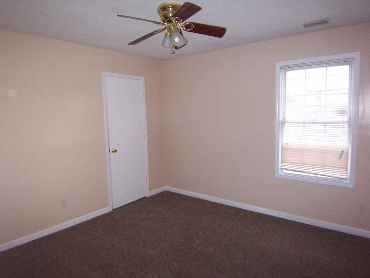 631 E St Catherine St - Photo 2 of 7