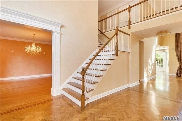 7 Stonehill Dr N - Photo 3 of 20