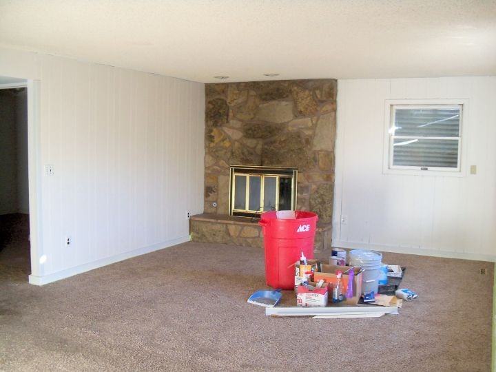 823 North 24th St W - Photo 2 of 7