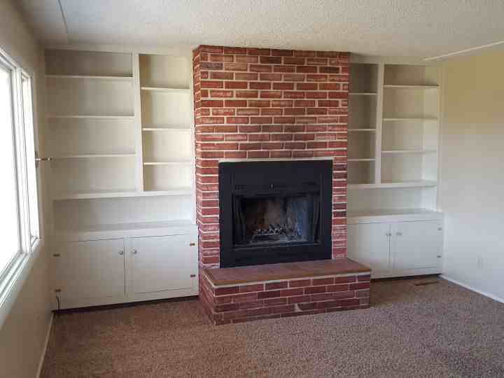 1616 Bitterroot Dr - Photo 2 of 7