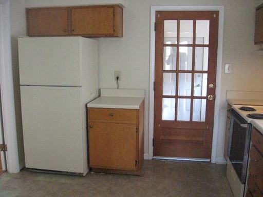 2513 Emerald Dr - Photo 3 of 13