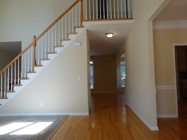 16713 Hampton Crossing Dr - Photo 2 of 8