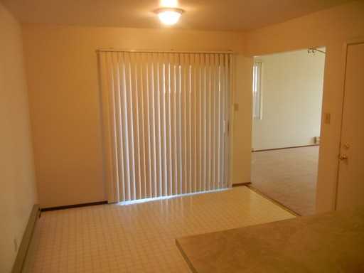 10057 Lincoln Village Dr - Photo 3 of 8