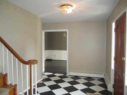 2205 Sherwood Hall Ln - Photo 2 of 9