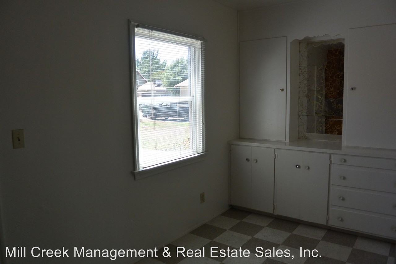 907-09 W. Noble - Photo 3 of 7