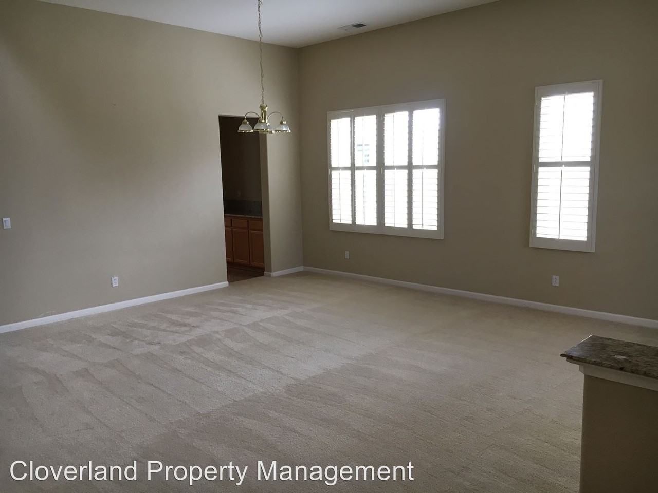 764 Mt Rushmore Dr - Photo 2 of 31