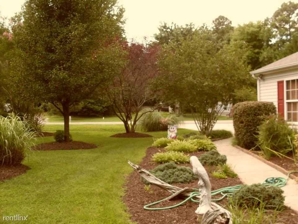 7251 Franklin Ct - Photo 2 of 8