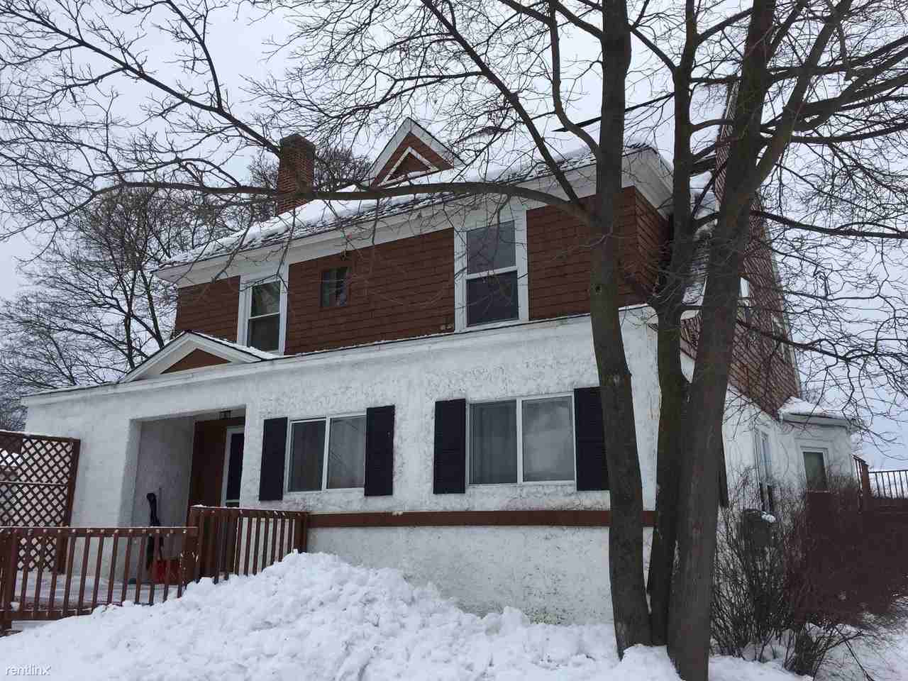 400-536 Boyne Ave #3 - Photo 3 of 10