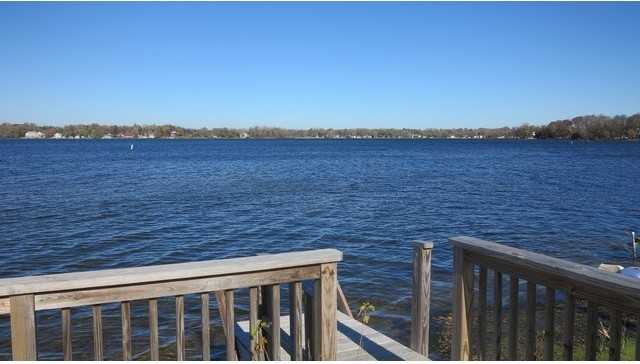 423 E Liberty St - Photo 2 of 19