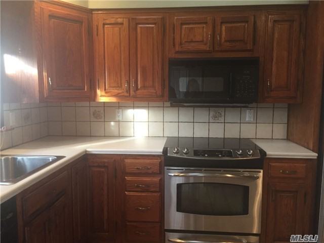 2021 Paddock Rd - Photo 2 of 8