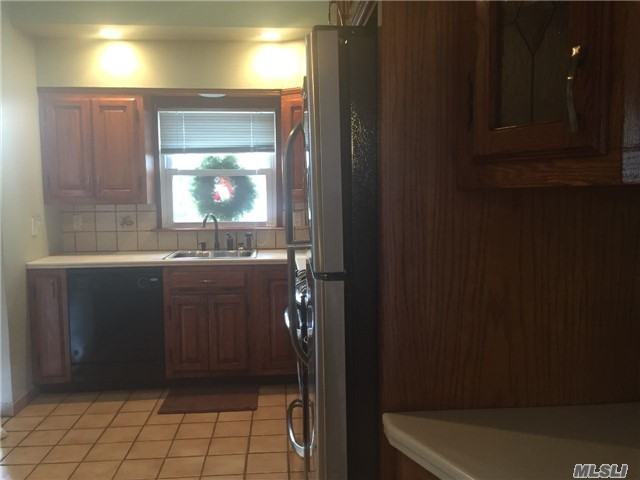 2021 Paddock Rd - Photo 3 of 8