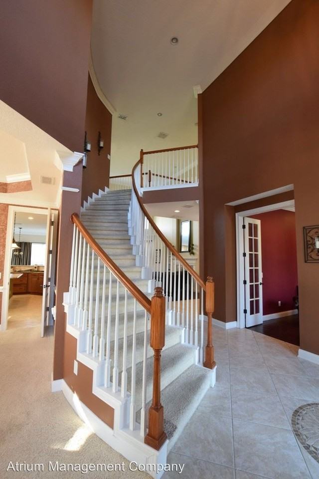 25622 Hawks Run Ln - Photo 2 of 33