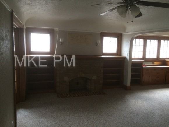 3421 N 44th St - Photo 3 of 9