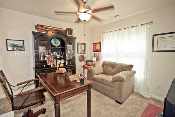 7177 South Jason Drive - Photo 2 of 37