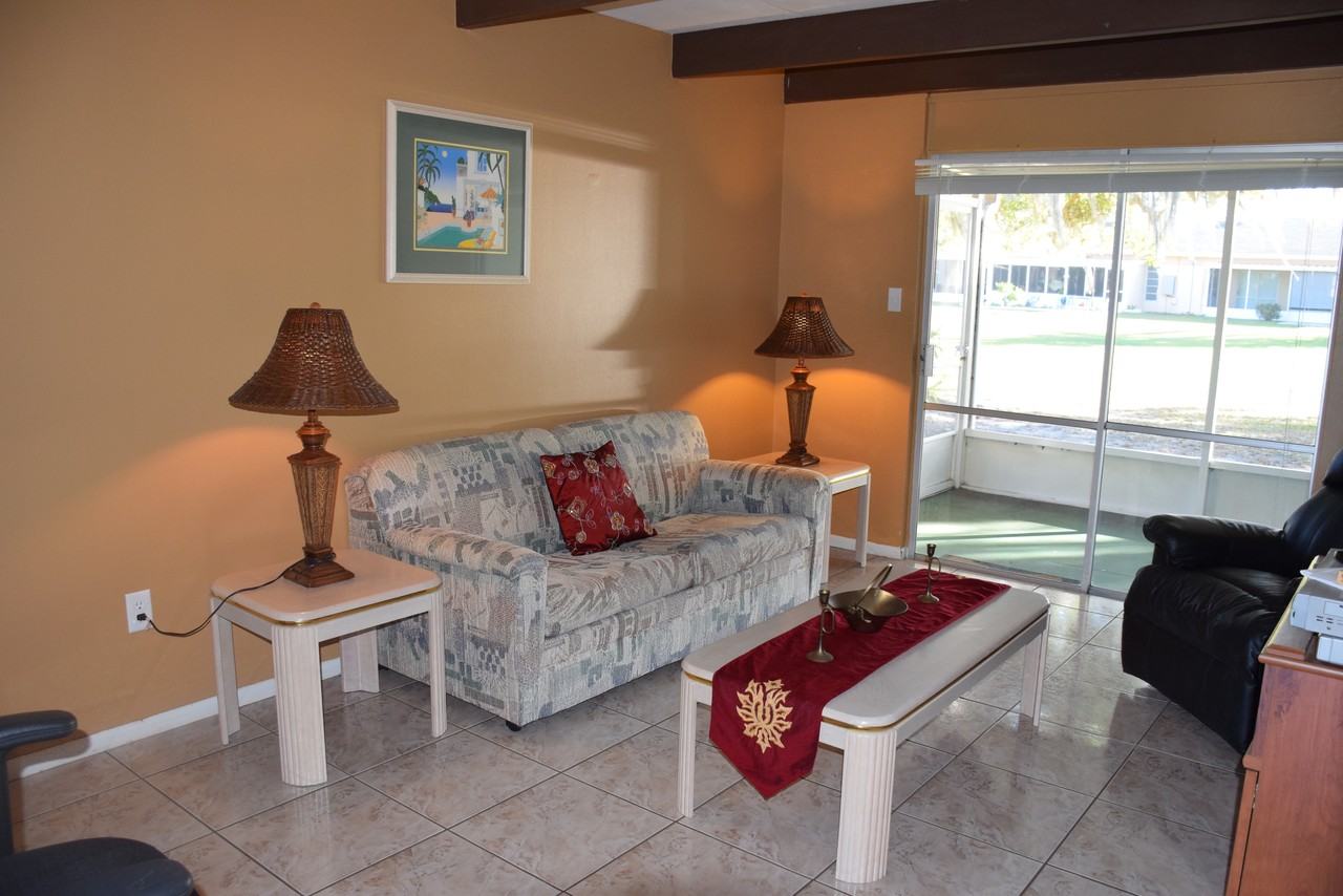 4813 Club Cir - Photo 2 of 39