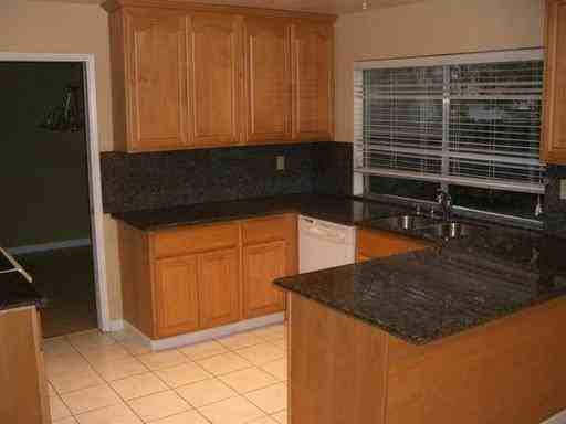 4553 Park Paxton Pl - Photo 3 of 12