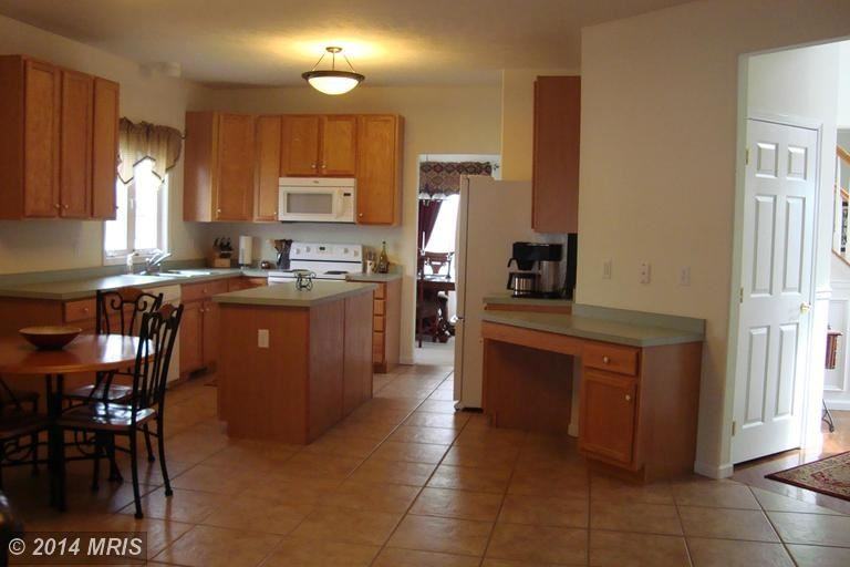 104 Bonnie Marie Ln - Photo 3 of 21