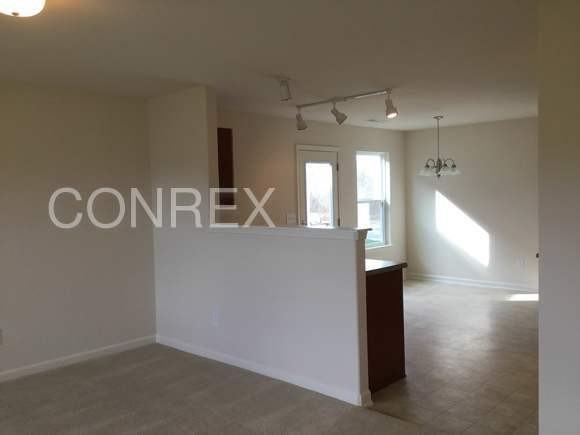 1835 Meadowbrook Dr - Photo 3 of 9