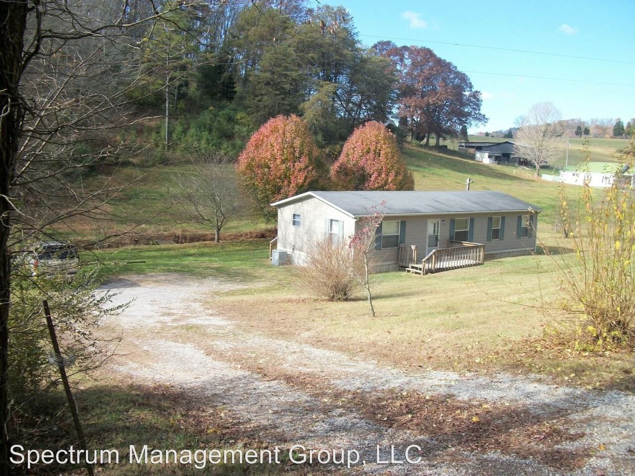 2203 Monterey Rd - Photo 2 of 18